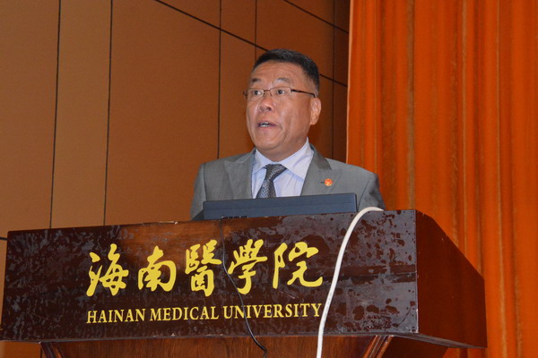 1474361374851814.jpg 吕传柱院长致词.jpg