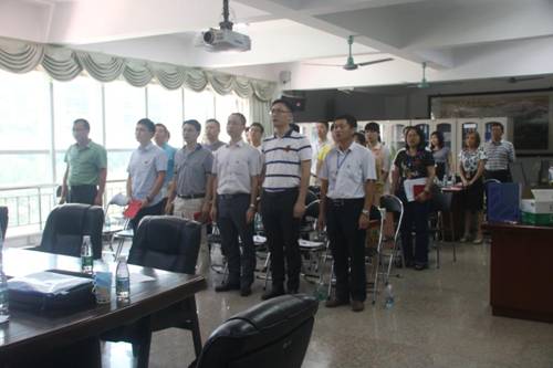 http://www.hainmc.edu.cn/__local/4/3E/71/9BA2FEC488E3172647BB98DF48B_6D3F45A9_131FF.jpg
