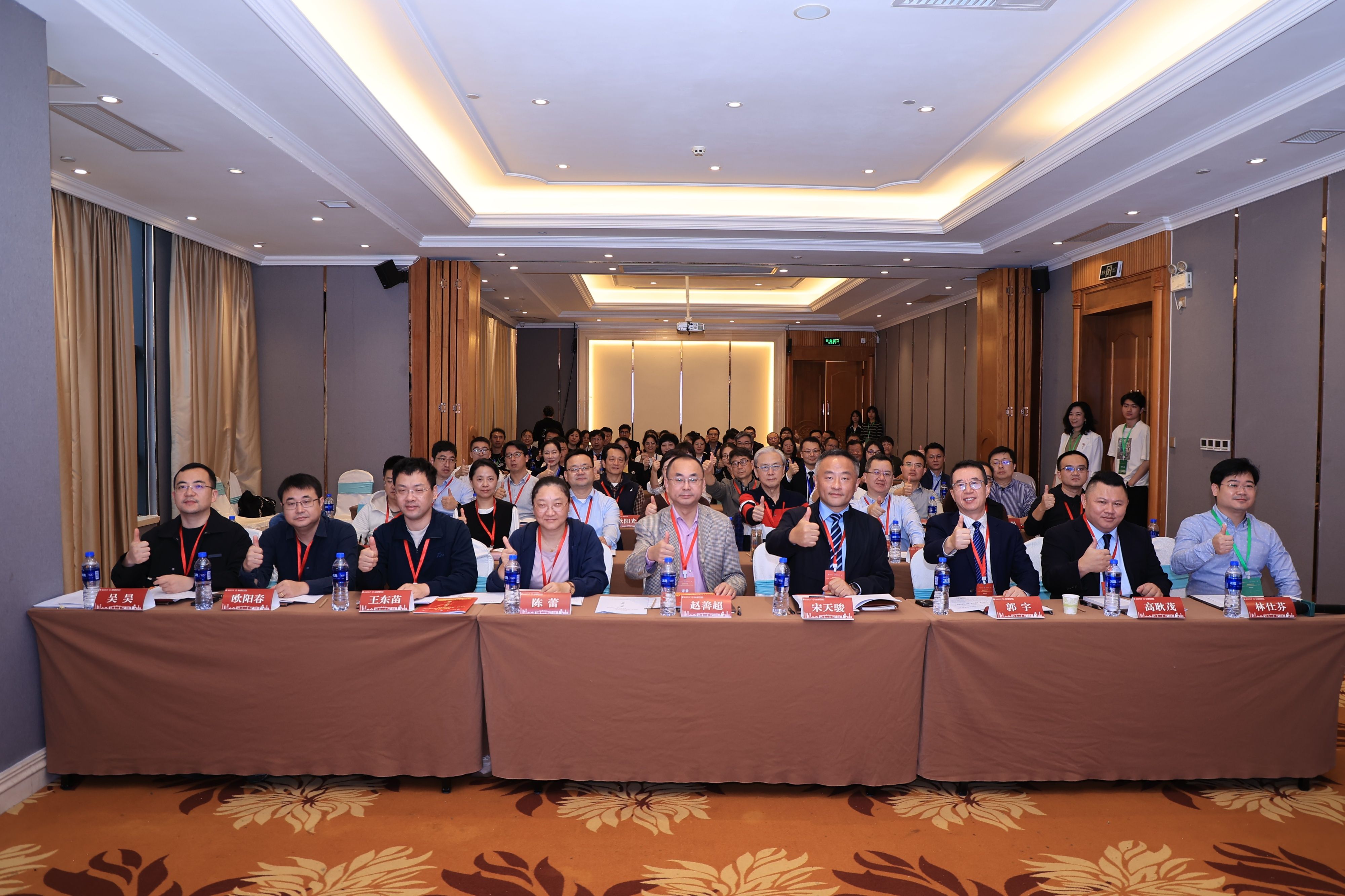 教育发展基金会赞助青年医师、教师奖项在我校开展评审，今日完美落幕